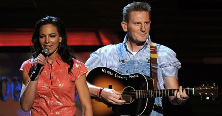 Singer Joey Feek Shares What Makes Her Cancer Worth It