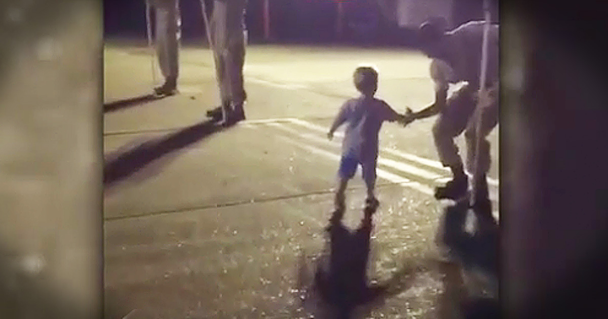 2 year old sawyer shakes soldiers hands GodUpdates