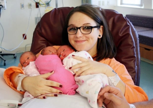 godupdates 19-year-old couple welcomes rare identical triplets 3