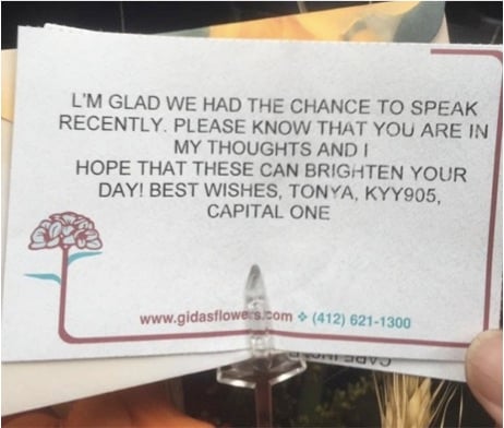 godupdates-capital-one-rep-sends-flowers-to-woman-dumped-1
