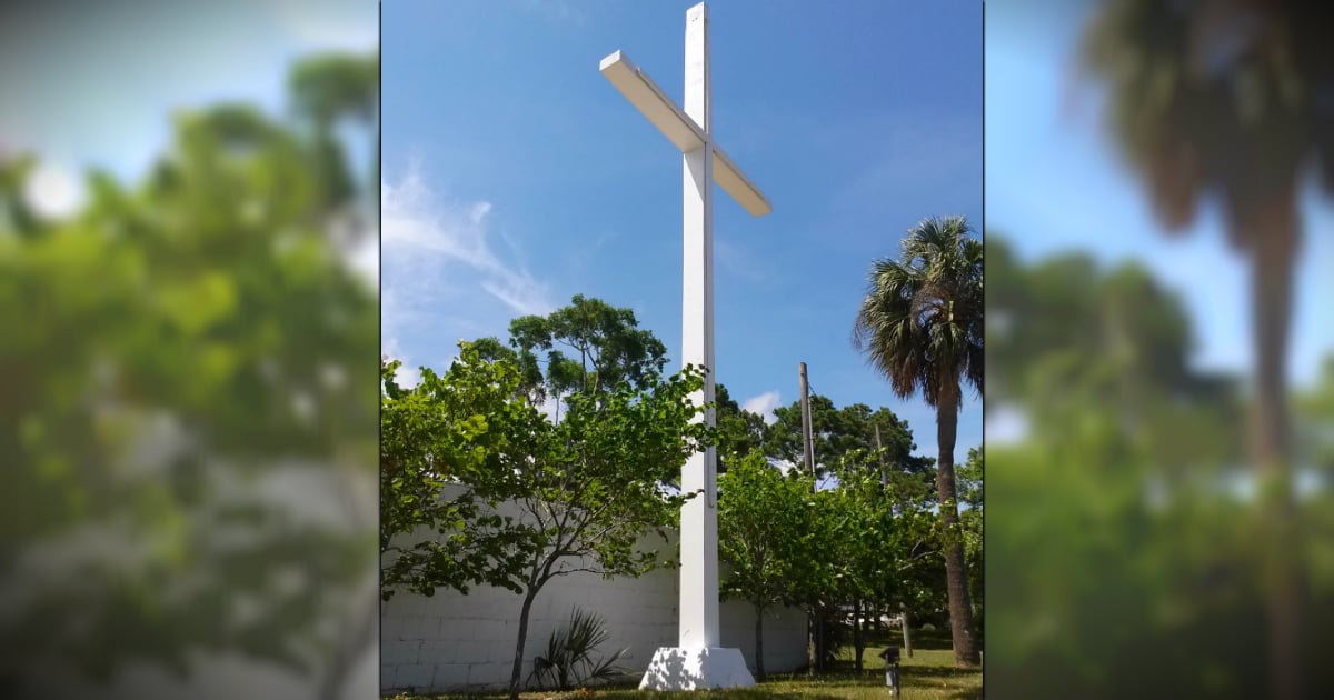 godupdates legal battle after judge orders Pensacola's public cross come down fb