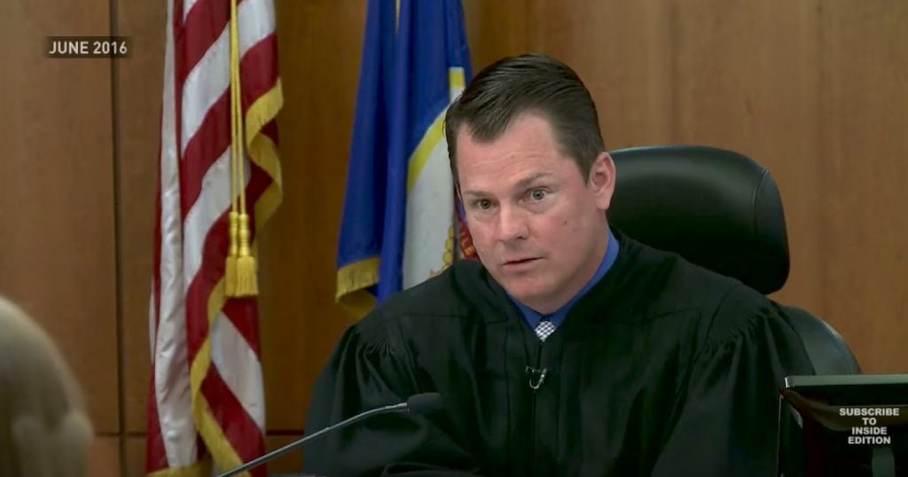 Judge Preforms Former Heroine Addict Marriage