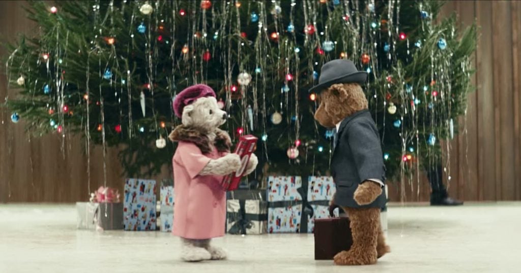 Heathrow Airport Christmas Bear Ad_GodUpdates