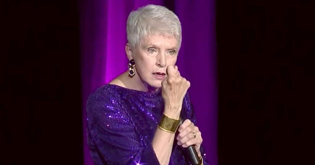 Jeanne Robertson Talks Sign Language And Body Suit