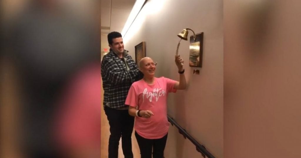 godupdates woman sings after last chemo treatment