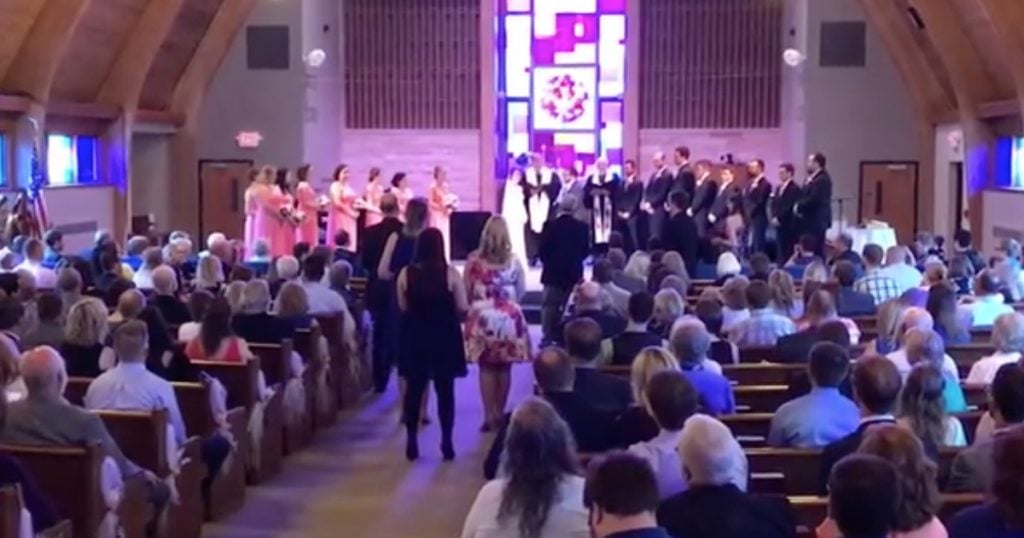 Unexpected 'Amazing Grace' Wedding Flash Mob For Bride