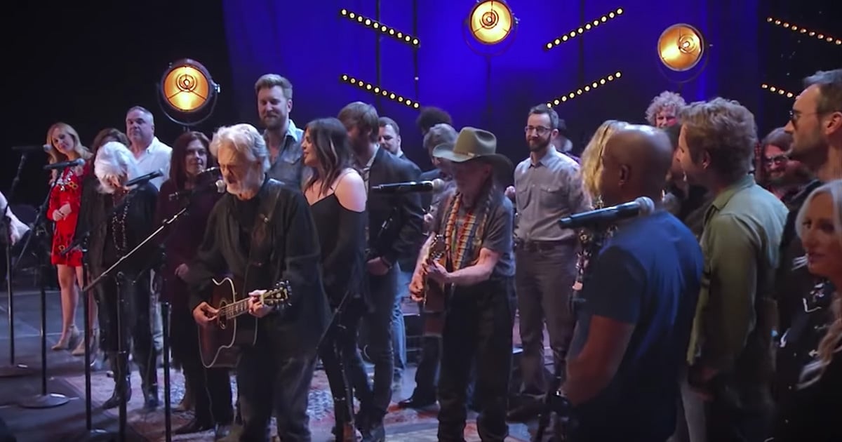 Country Artists Kris Kristofferson Reba Lee Ann Womack Willie Nelson Sing 'Why Me Lord'