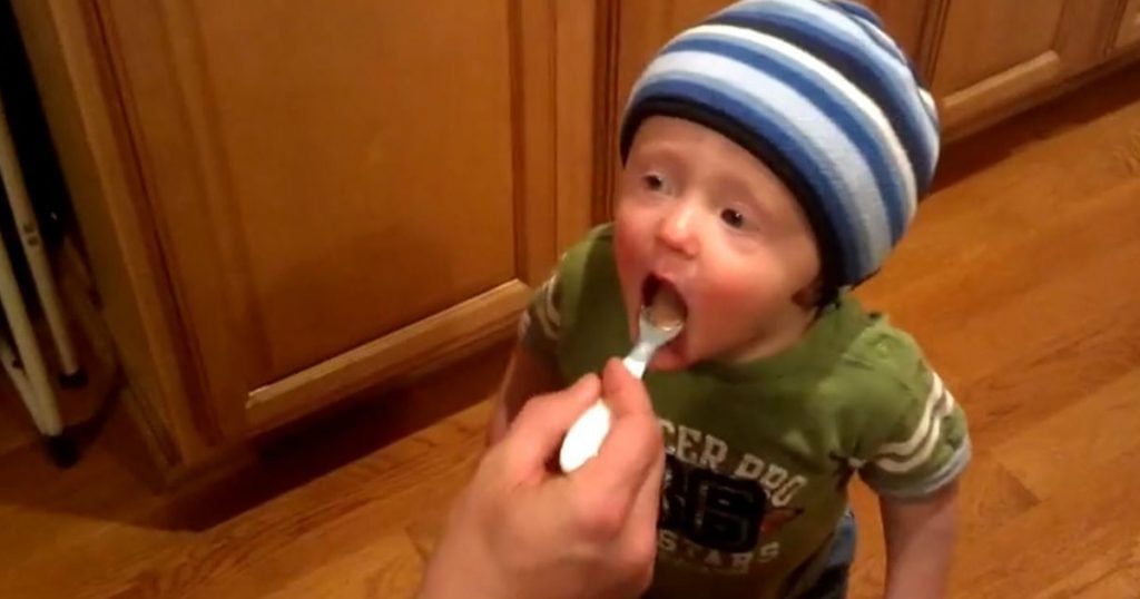 godupdates toddler's first time tasting ice cream