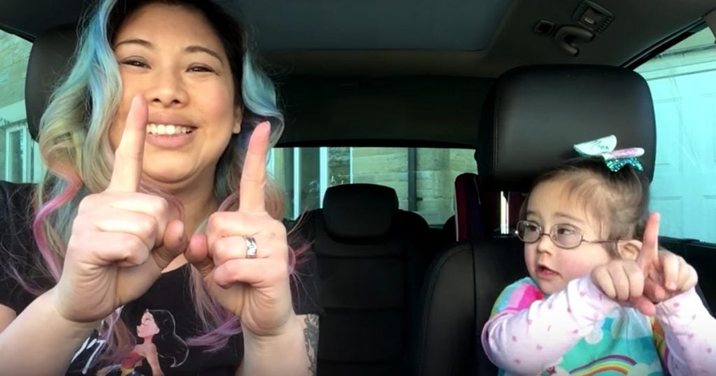 50 Moms Perform Lip Sync With Children With Down Syndrome