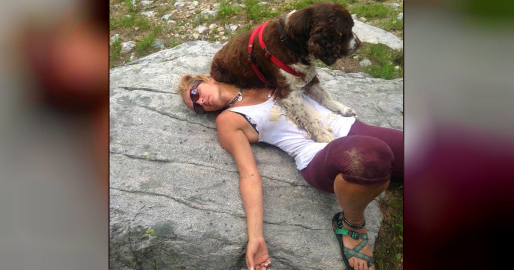 mom carried 55-pound injured dog down mountain 2