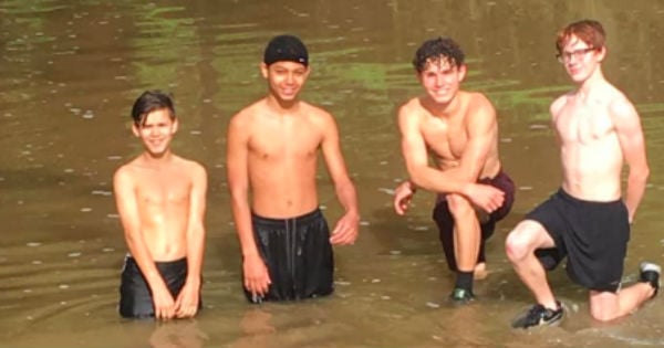 boys save girl from drowning