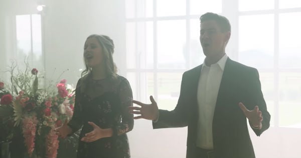 dad and daughter sing hallelujah