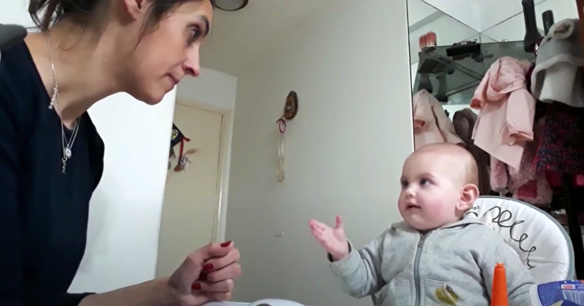 toddler arguing with mom