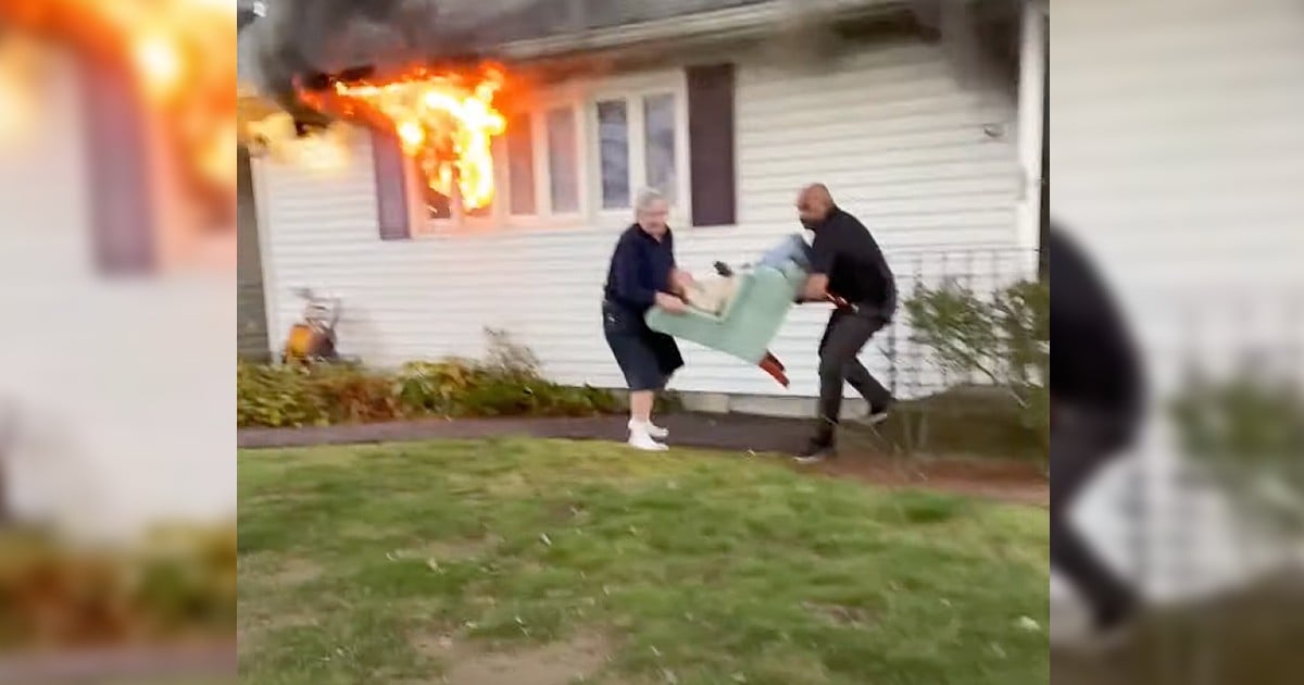 save elderly woman from fire